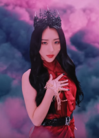Sua from Dreamcatcher's Music Video "Vision"