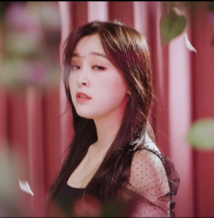 Gahyeno in Dreamcatcher's MV "Deja Vu"